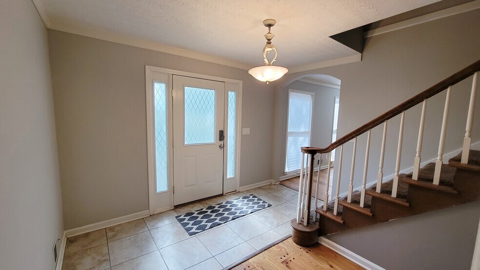Building Photo - 4843 Carlene Way SW