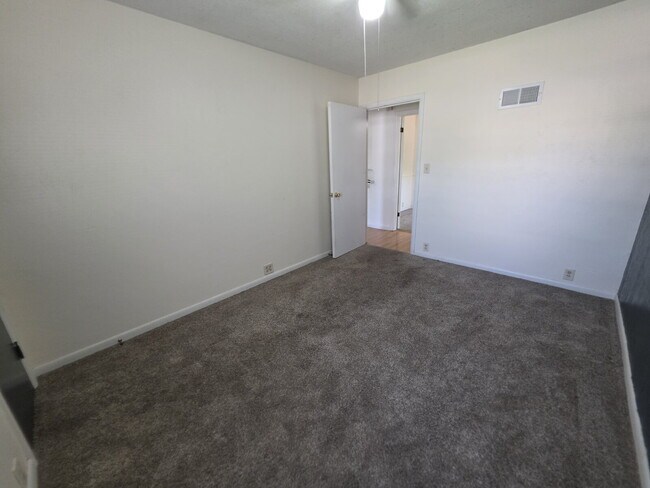 Building Photo - 2 Bedroom, 1 Bathroom West Hill Home with Fenced Yard, Garage, & Bonus Living Space