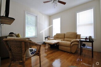 Building Photo - No Brokers Fee Unit in  Brookline Village....