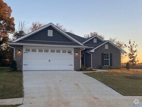 Building Photo - 158 Abercorn Dr