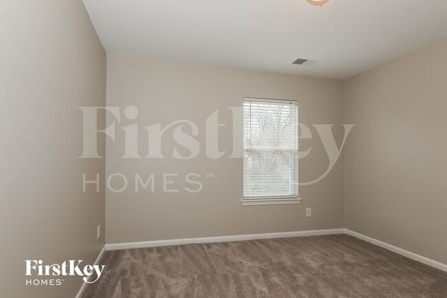 Building Photo - 3010 Chimney Wood Trail