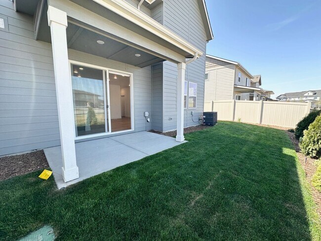 Building Photo - Spacious Luxury Townhome Designed for Modern Living available soon!