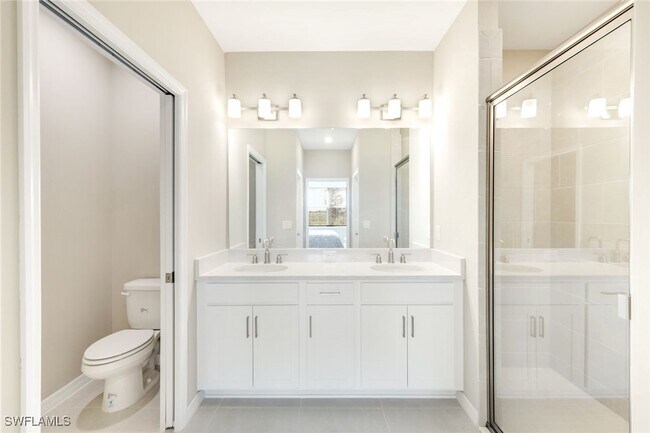 Building Photo - 11811 Venetian Lagoon Dr