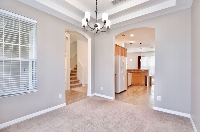 Building Photo - Beautiful 3/2.5 Spacious Townhome with a P...
