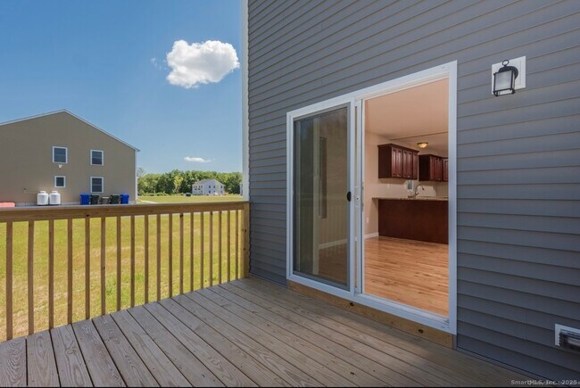 Building Photo - 13 Nature Ave