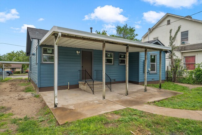Building Photo - 3621 Gorman Ave