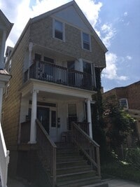 Building Photo - 1911 W Eddy St