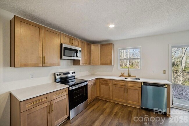 Building Photo - 776 Ladino Lane