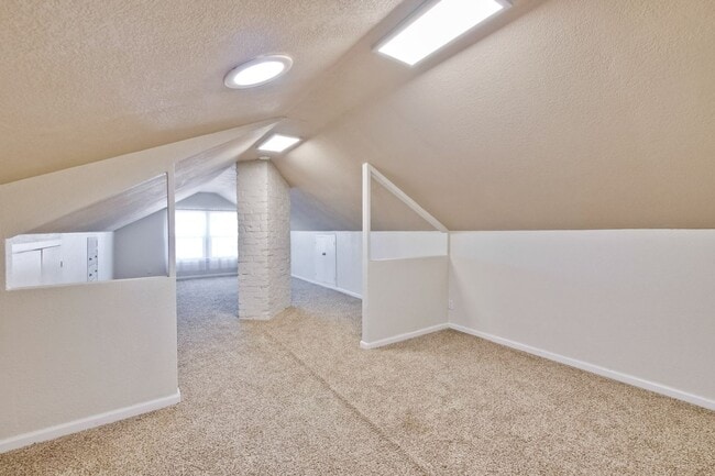 Building Photo - Wow! What a Great Home! Available Soon!