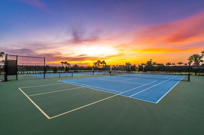 Building Photo - 8765 Daybreak St