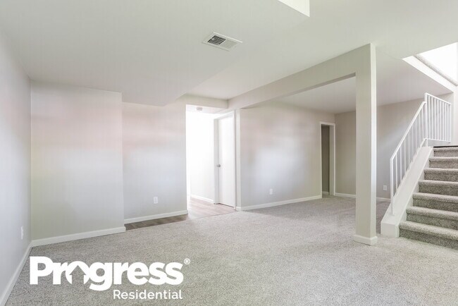 Building Photo - 1554 S Biscay Ct