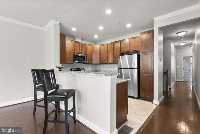 Building Photo - 11209 Chase St