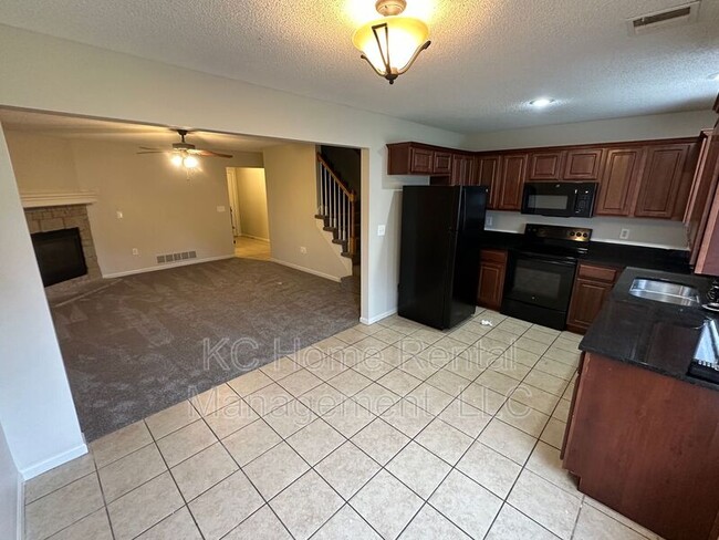 Building Photo - 820 167th Ct