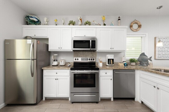 Building Photo - 106 Las Joyas Blvd