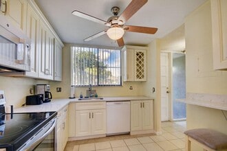 Building Photo - 4815 Esedra Ct