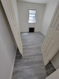 Building Photo - 255 Underhill Ave