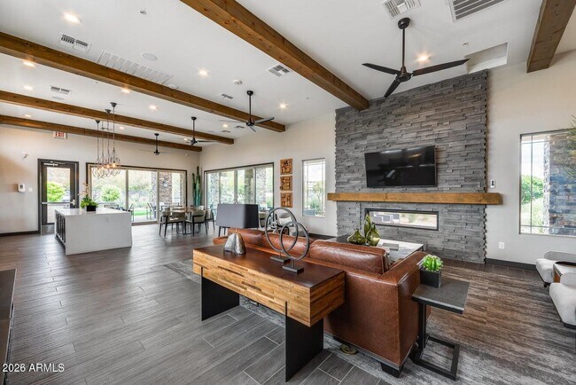 Building Photo - 4627 E Navigator Ln