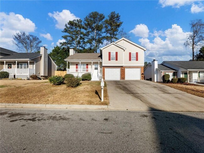 Building Photo - 2032 Morning Dew Pl