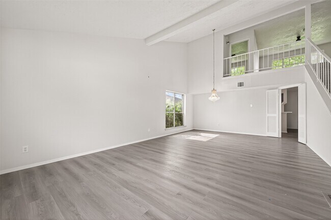 Building Photo - 710 Beechbend Dr