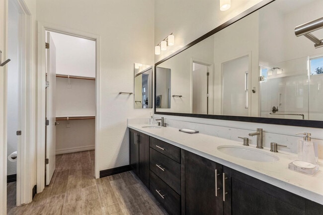 Building Photo - 10437 E Monterra Way