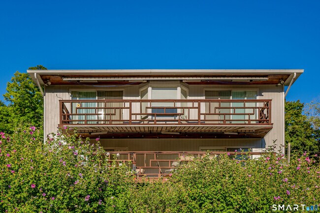 Building Photo - 339 CT-39