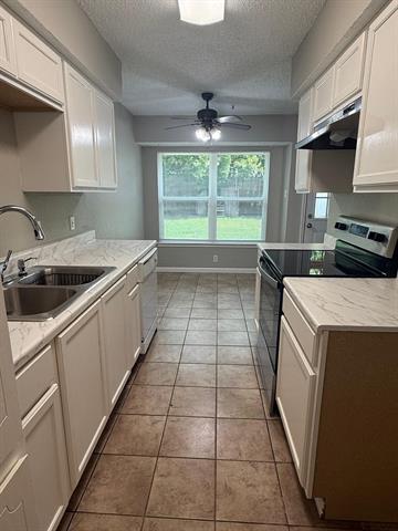 Building Photo - 6212 Kary Lynn Dr S