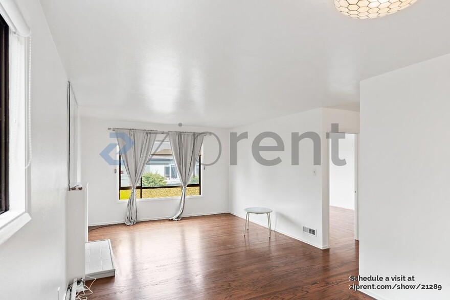 Building Photo - 200 Dellbrook Ave