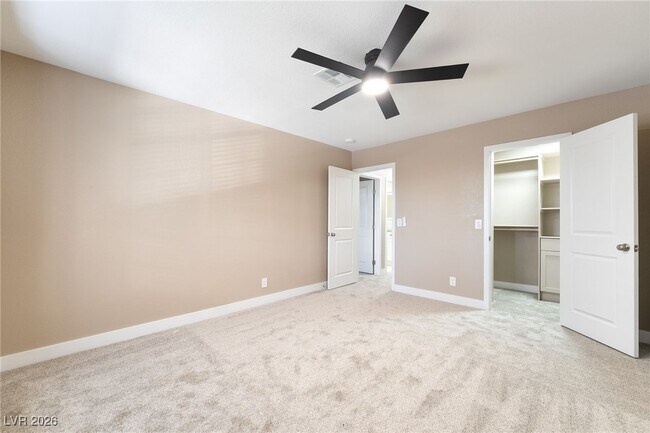 Building Photo - 968 Pinehurst Dr