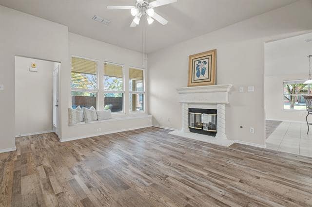 Building Photo - 6005 Parkplace Dr