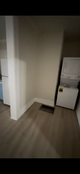 Washer & Dryer - 2006 Cherry St