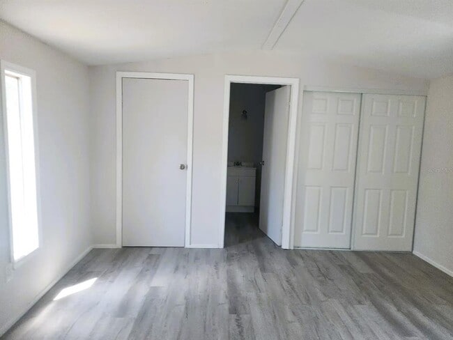 Building Photo - 3114 Holly Hill Cutoff Rd