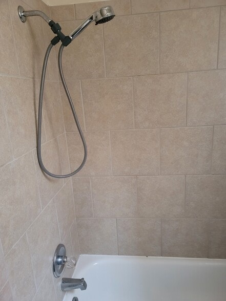 shower - 420A Crout Rd