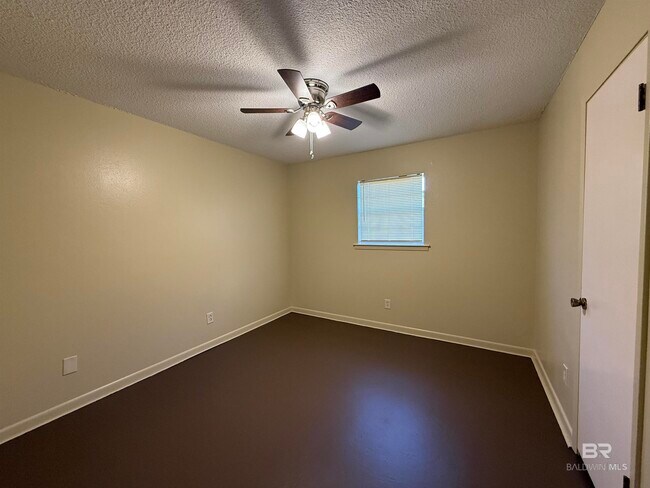 Building Photo - 2505 Pollard Rd