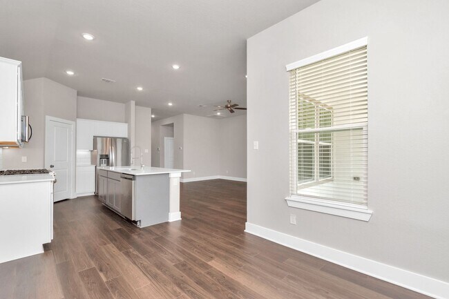 Building Photo - The Linden – Modern Comfort Meets Resort-Style Living