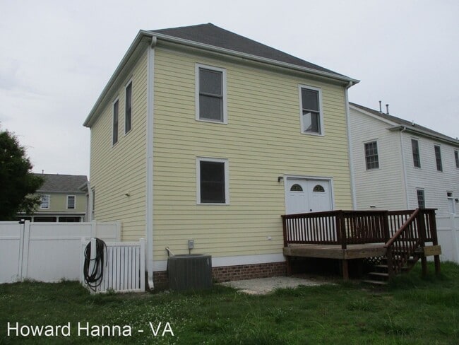 Building Photo - 3 br, 2.5 bath House - 961 Thomas Circle
