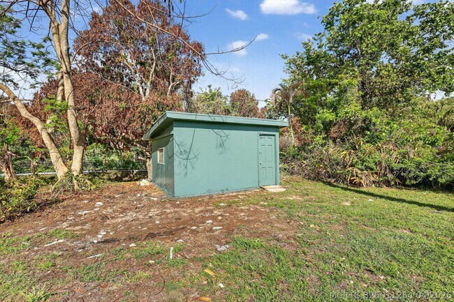 Building Photo - 2302 Cortez Blvd