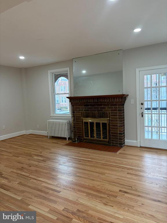 Building Photo - 603 Quackenbos St NW