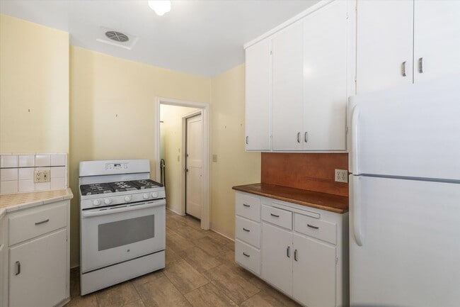 Building Photo - Charming Home in San Jose!