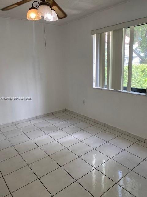 Building Photo - 1530 SW 2nd St