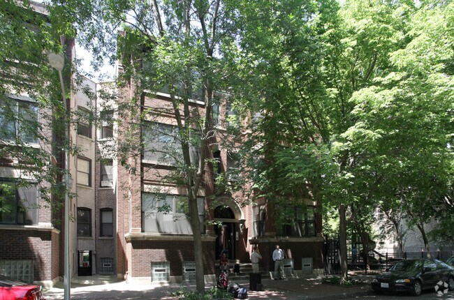 Primary Photo - 5332-5334 S Woodlawn Ave