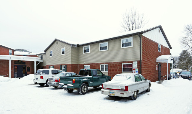 Primary Photo - Hidden Lane Apartments