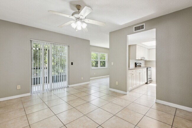 Building Photo - 2433 Barley Club Dr