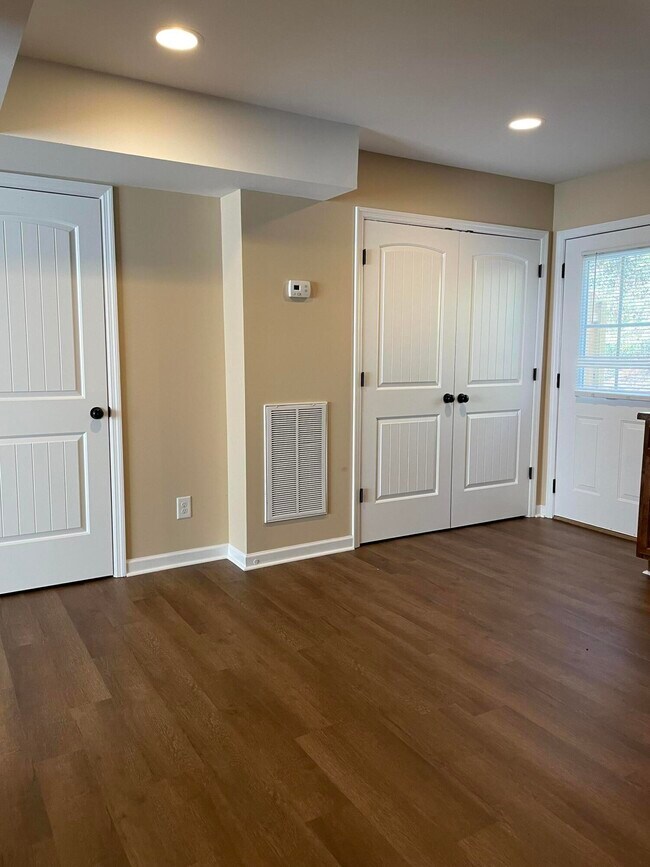 Building Photo - 2156 Old Harrison Ln