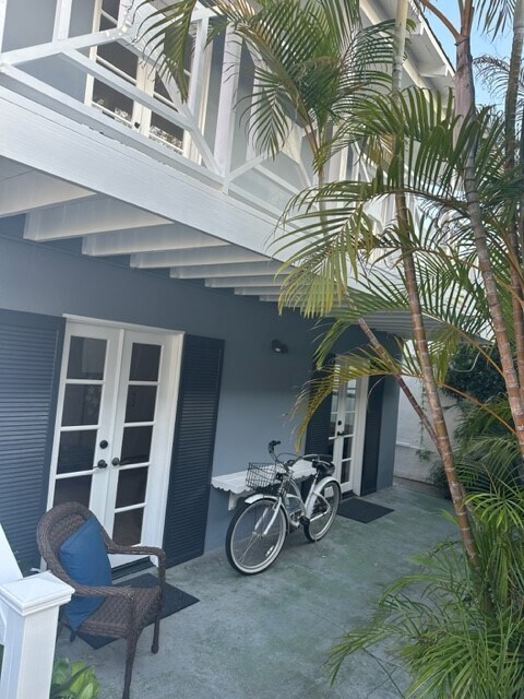 Primary Photo - 312 Marine Ave