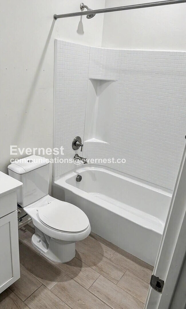 Building Photo - 10667 W Filbert St