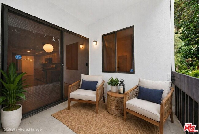 Building Photo - 12030 Valleyheart Dr