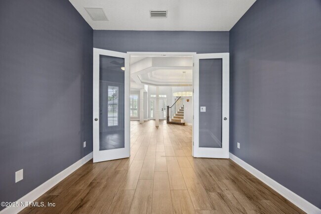 Building Photo - 1842 Paradise Moorings Blvd