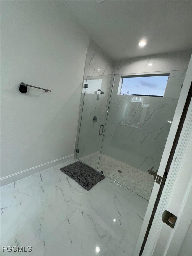 Building Photo - 4607 June Ave N