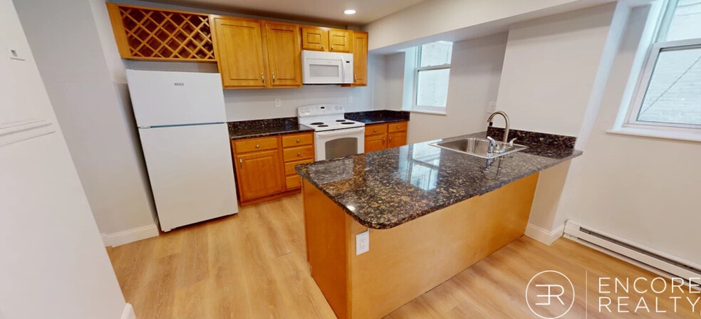 Building Photo - 51 Queensberry St