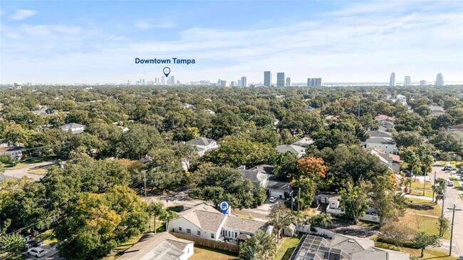 Building Photo - 4102 W Sevilla St